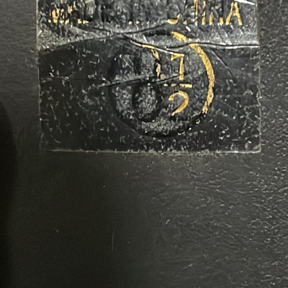 •BLACK HEELS• - Picture 7 of 8